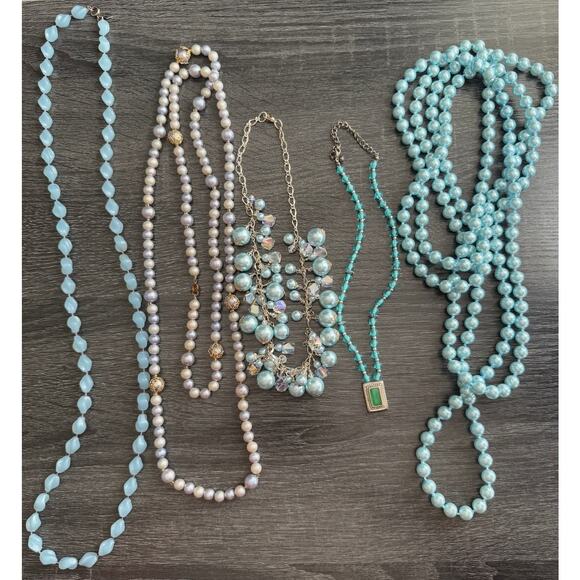 Lot Of 5‎ Light Blue Beaded VTG Statement Necklaces Ornate Filigree Faux Pearl - Picture 1 of 11